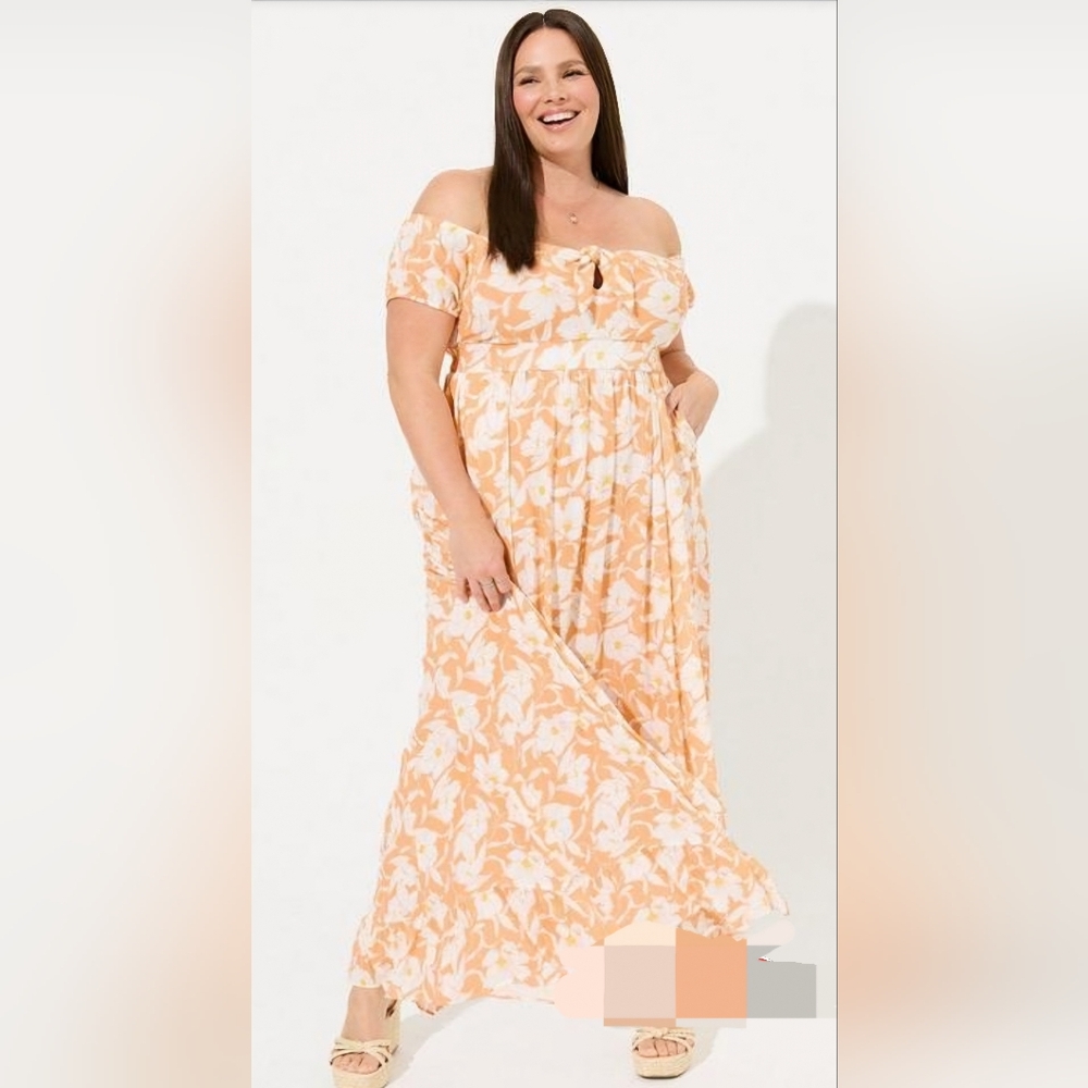 NWT Torrid Size 5 off shoulder floor length flowy maxi dress *with pockets*